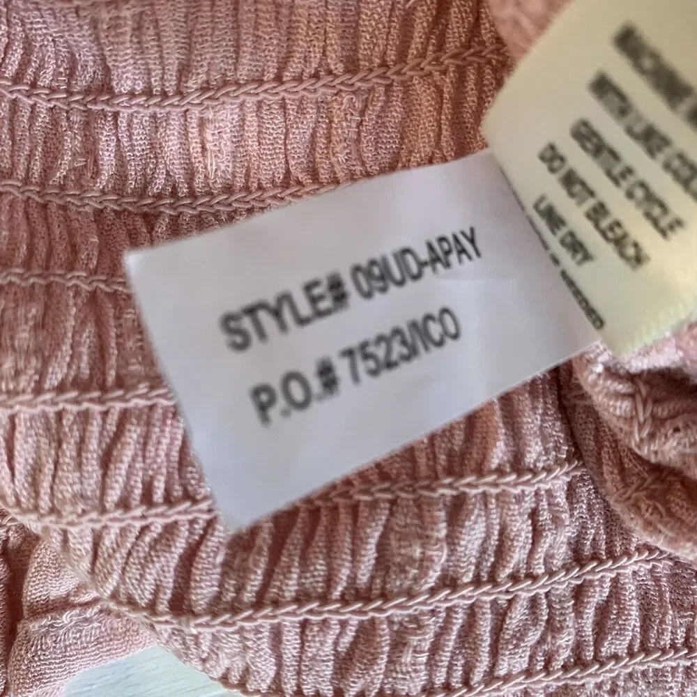 NWT Self E Surplice-Neck Long-Sleeve Clip Dot Smocked Top Salmon Pink Sz M